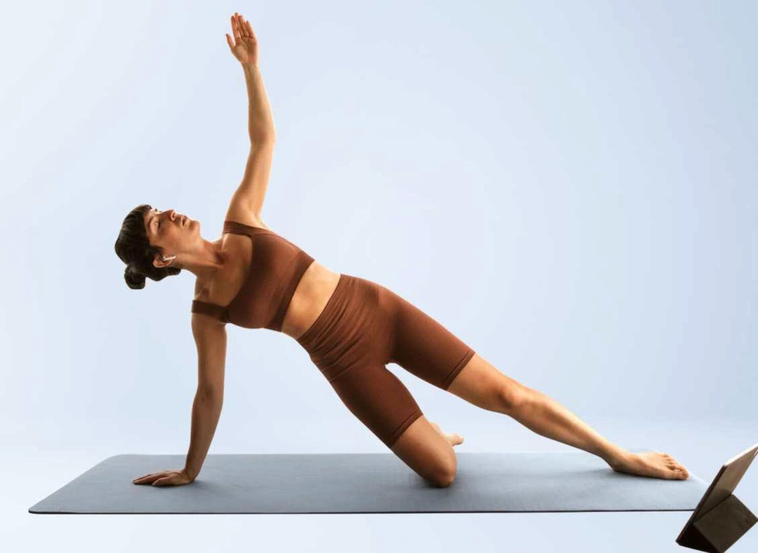 [Школа движения] Сезон осень-зима 2023. Пилатес-студия у Вас в кармане. Тариф ДвиЖиви (Ольга Медведева, Константин Медведев)