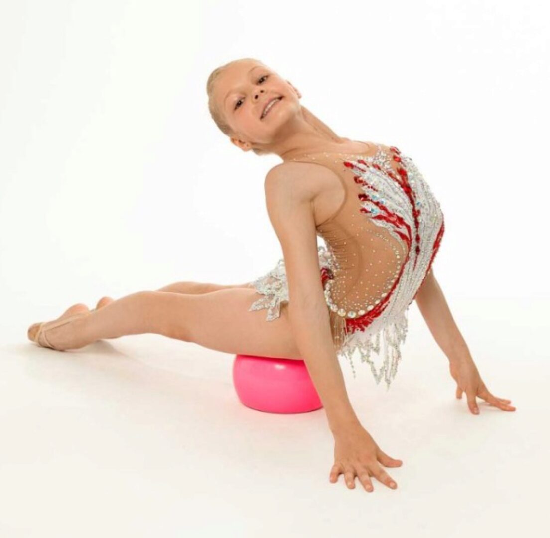 Американка (партерная разминка) для детей 8-10 лет (Марина Протасова)