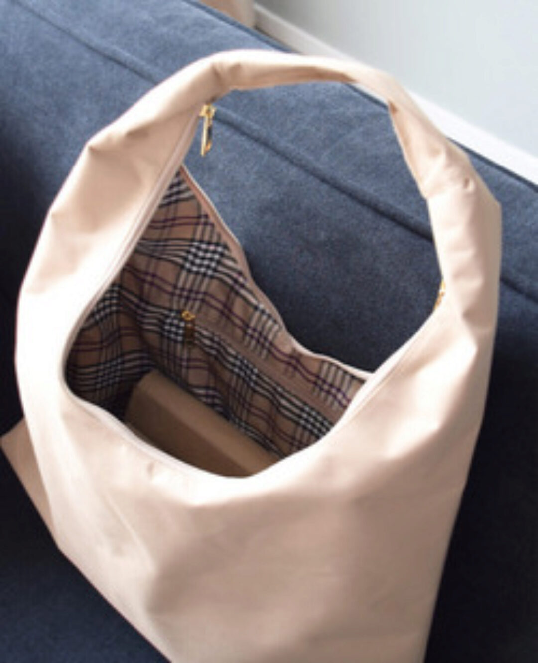 [enfile] Сумка 1070 – сумка-мешок на плечо (Надежда Тимофеева)