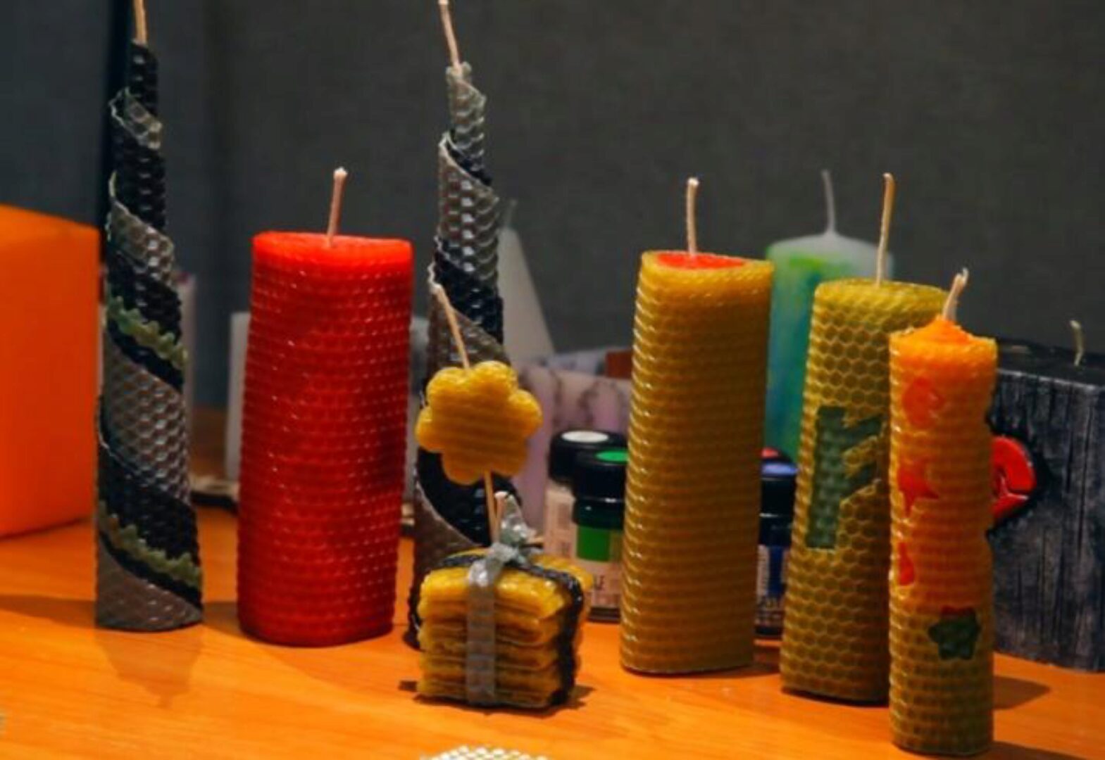 Свечи из вощины (Ольга Плюсова)