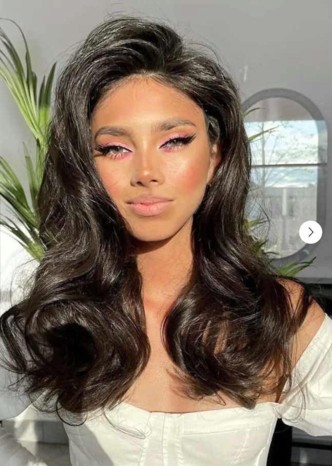 Professional (pinkmint_mua)