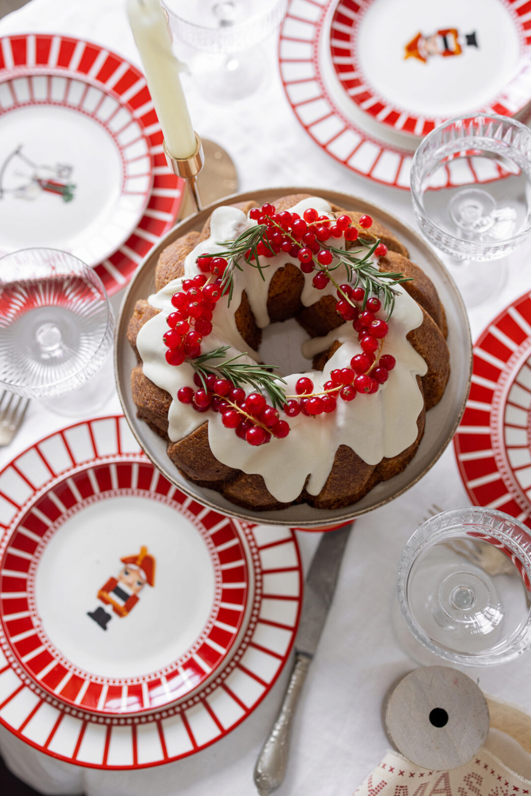 Ты поела? Это на Новый год! (Олеся Куприн)