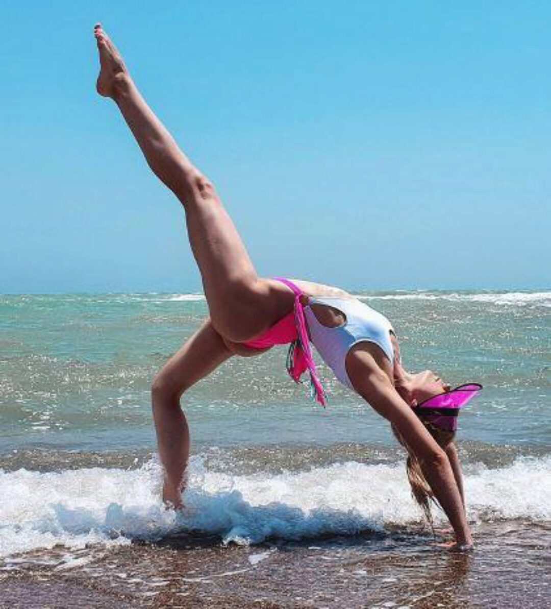 [Ironyulia] Молодость, дыхание и плоский живот