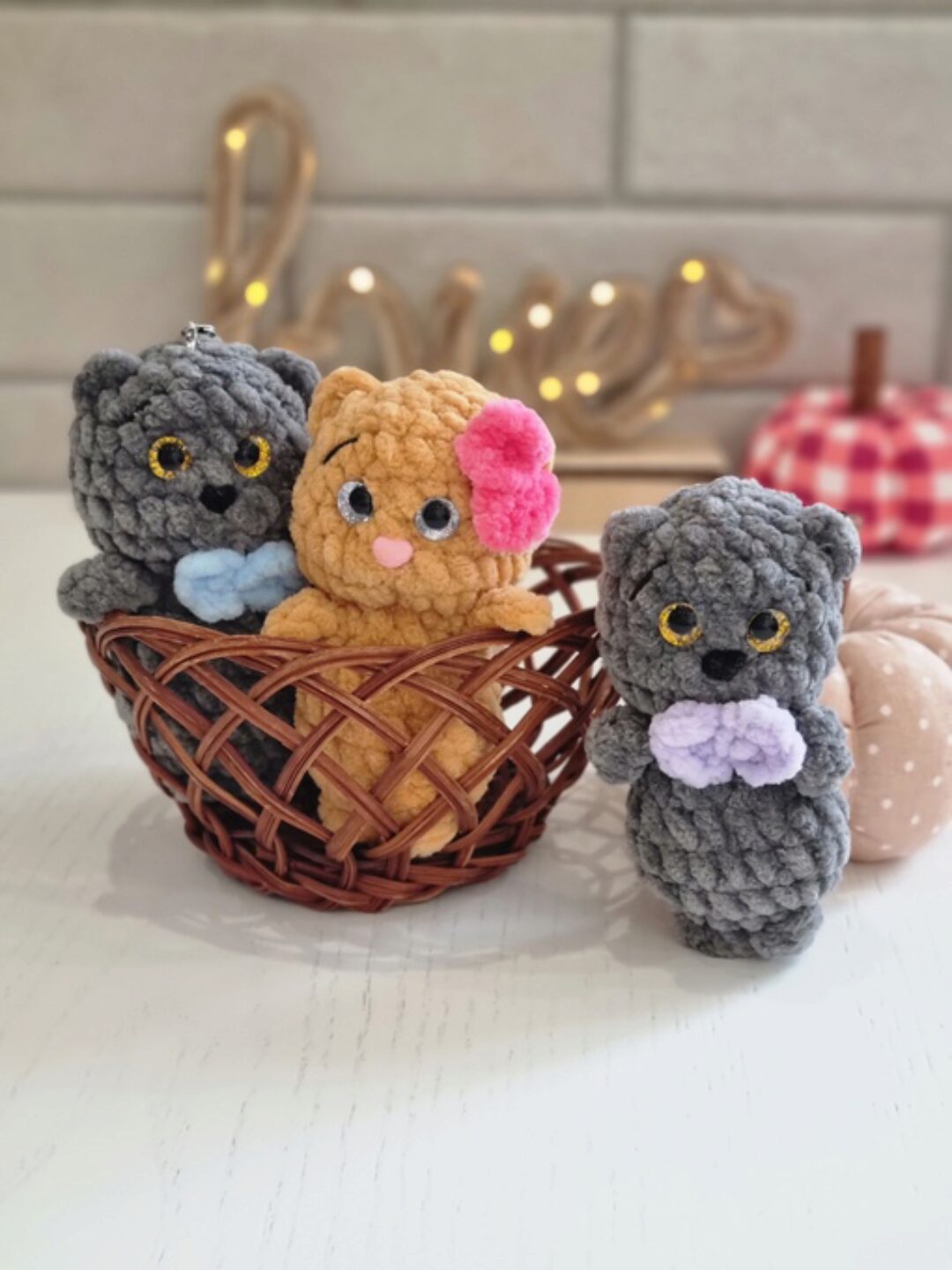 [ami.love] Мини-Басик (Катерина Караманова)