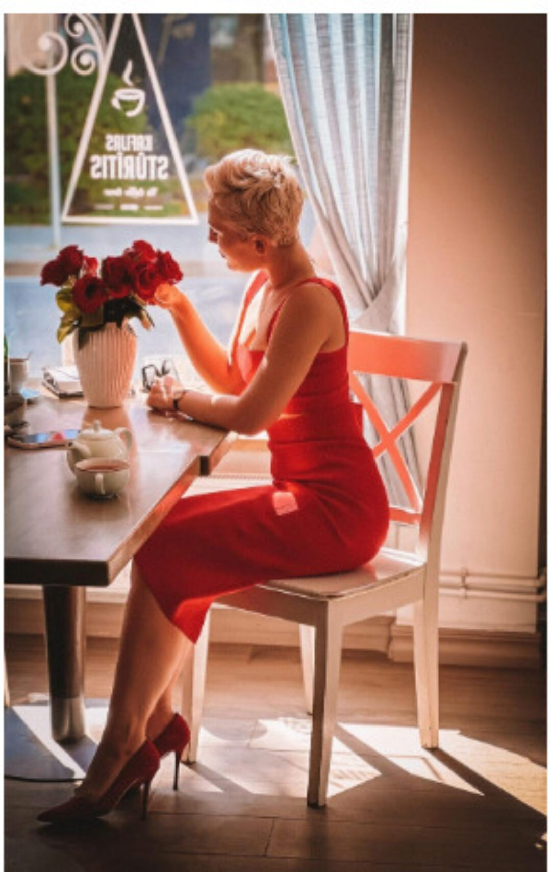 Закрытый клуб. За чашкой кофе (Мария Логвинова)