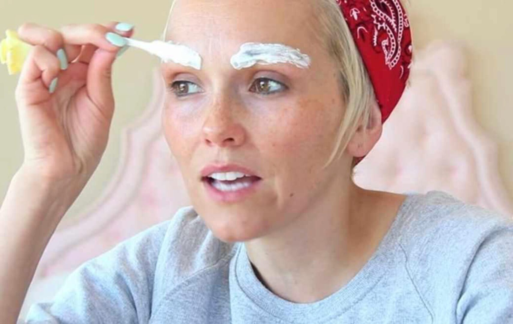 [WOWBERRY academy] Осветление бровей (Виктория Захарова)