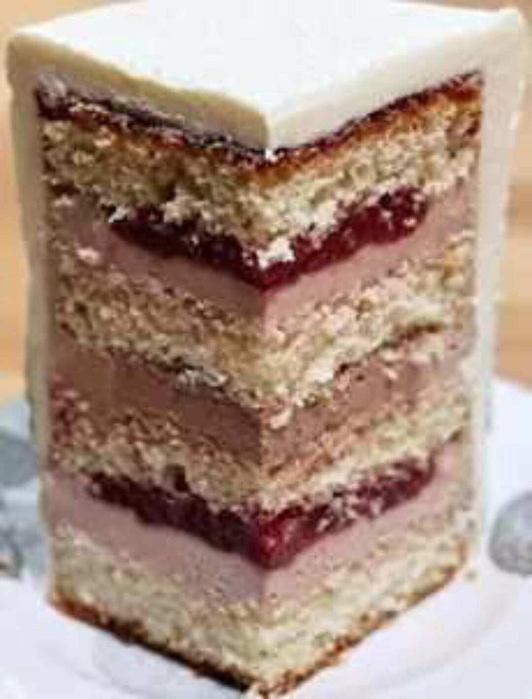 Торт «Клубника-Молочный шоколад» (Ольга Куликова)