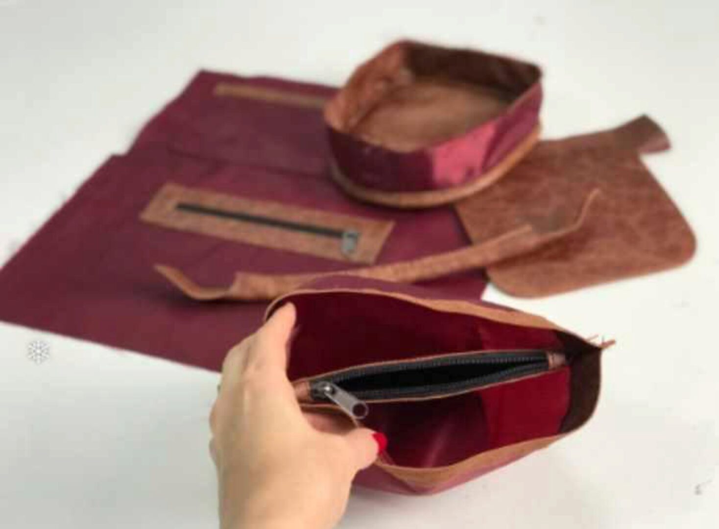 [Leatherschool N1] Отдельные операции при изготовлении сумок (Алёна Острогляд)