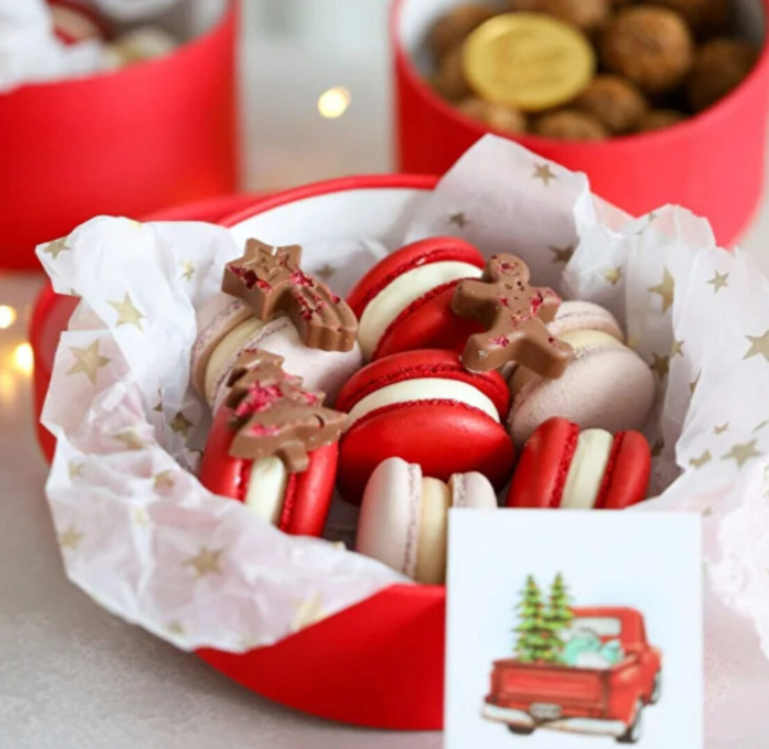 [Cake School] Десерты к праздникам 2023. Тариф Для себя (Алина Макарова)