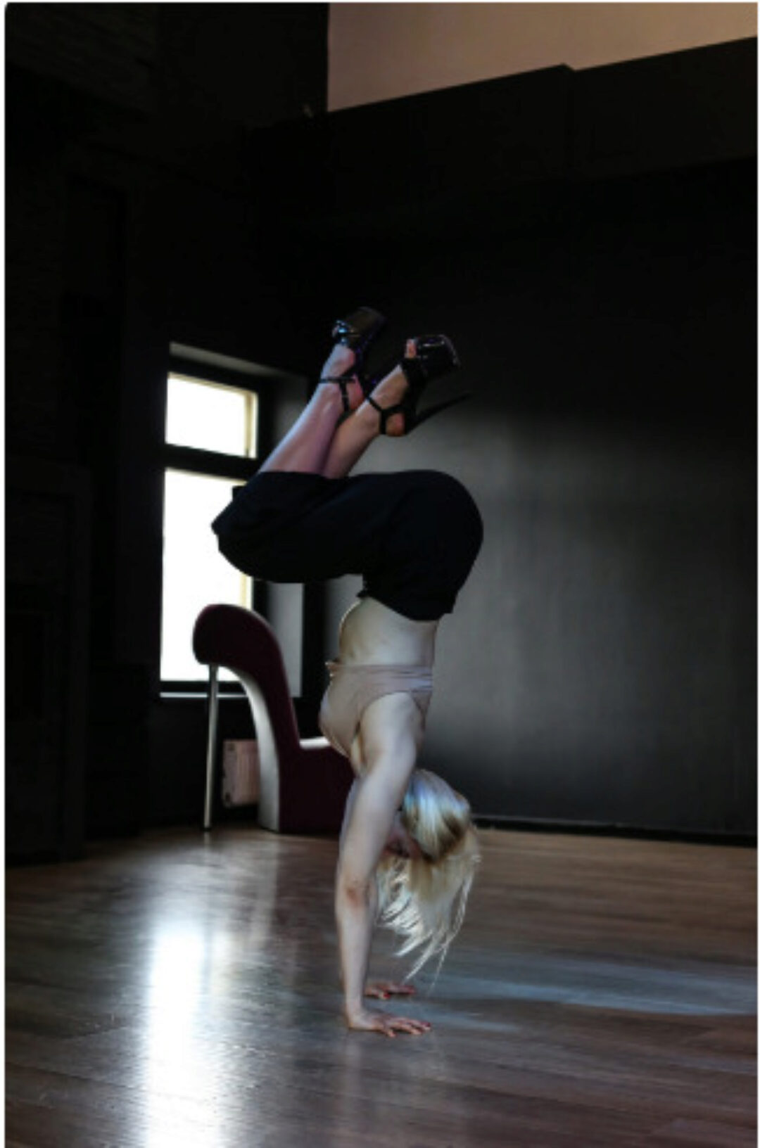 [Acrostyle] Моя идеальная стойка на руках (Валерия Муковкина)