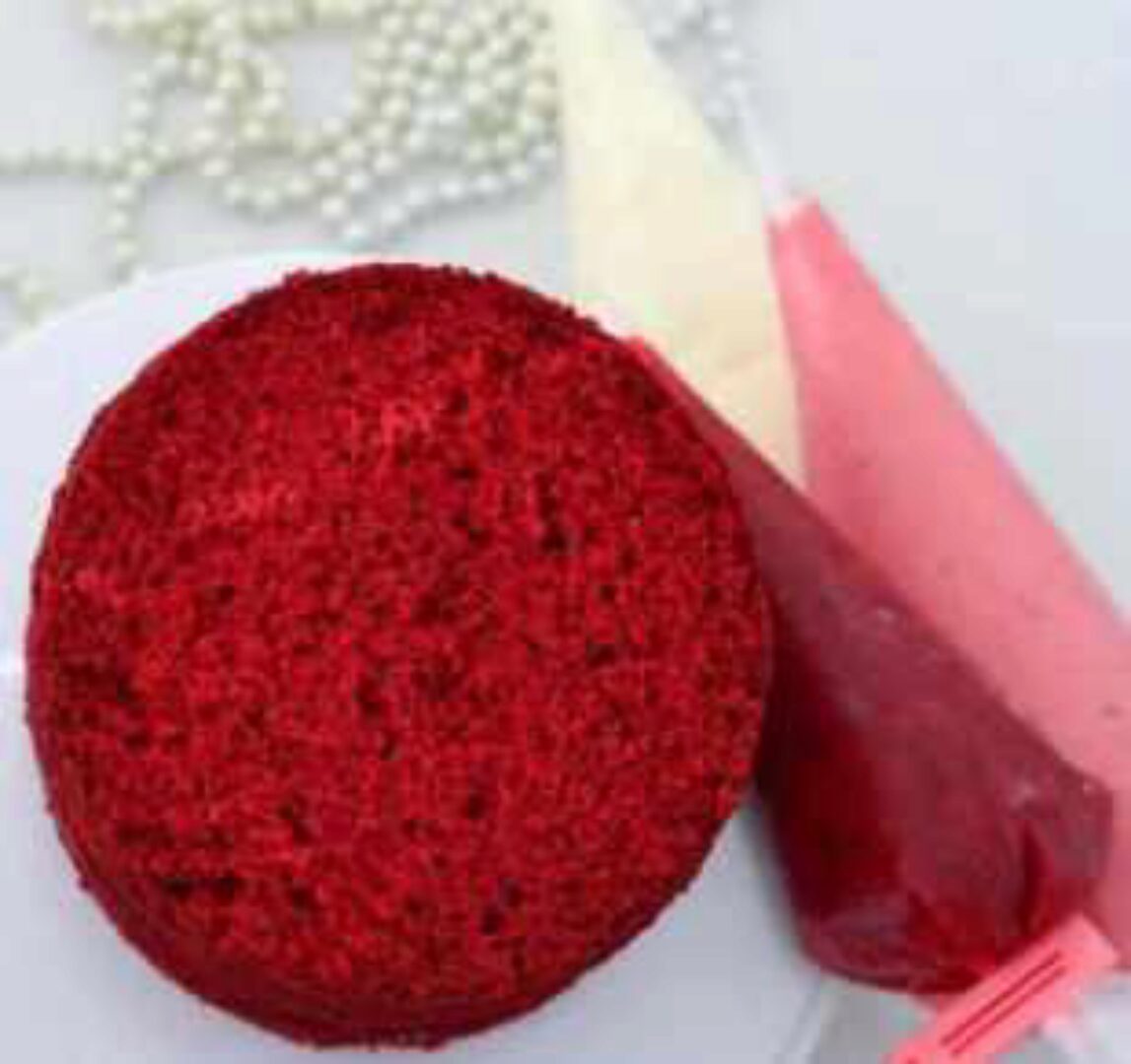 Торт Красный бархат с клубникой (Надежда Аксенова) @nadezda_axenova