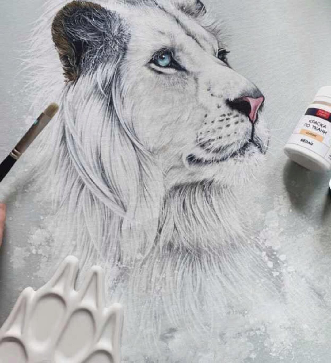 Белые лев и тигр (Даша Лисенкова)