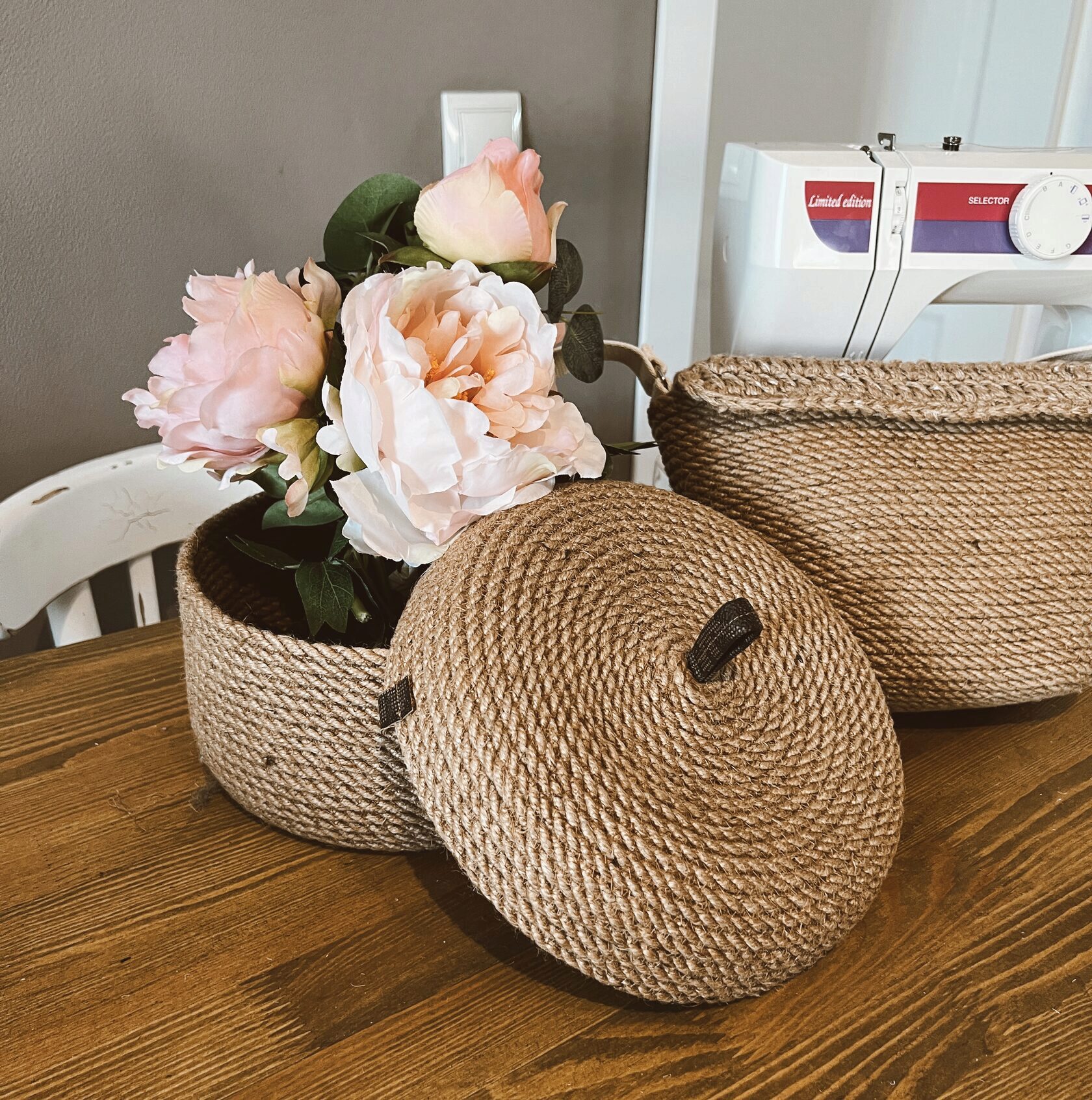 Корзина из джута (Валери Фирс)