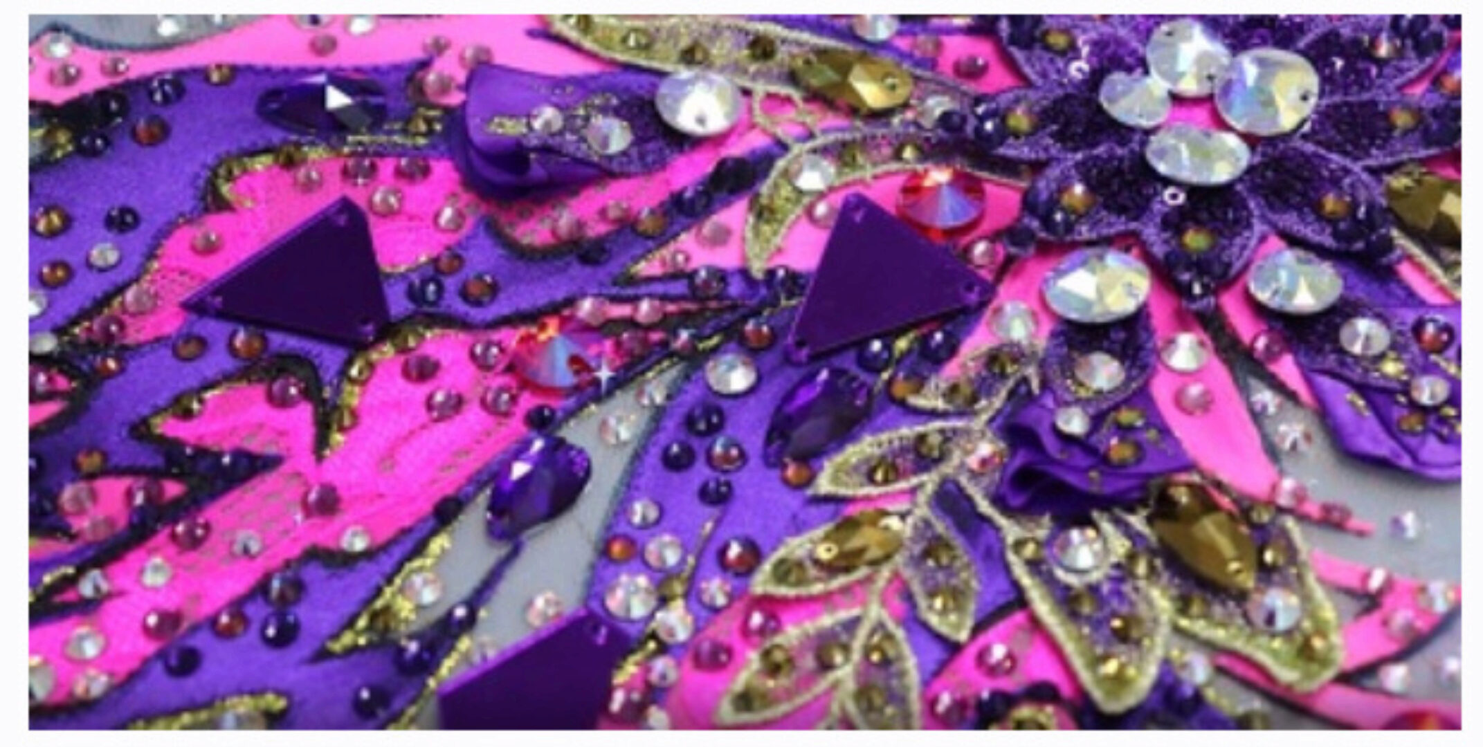 Отбивка, тонировка и создание бликов на передней части купальника (Наталья Богданова)