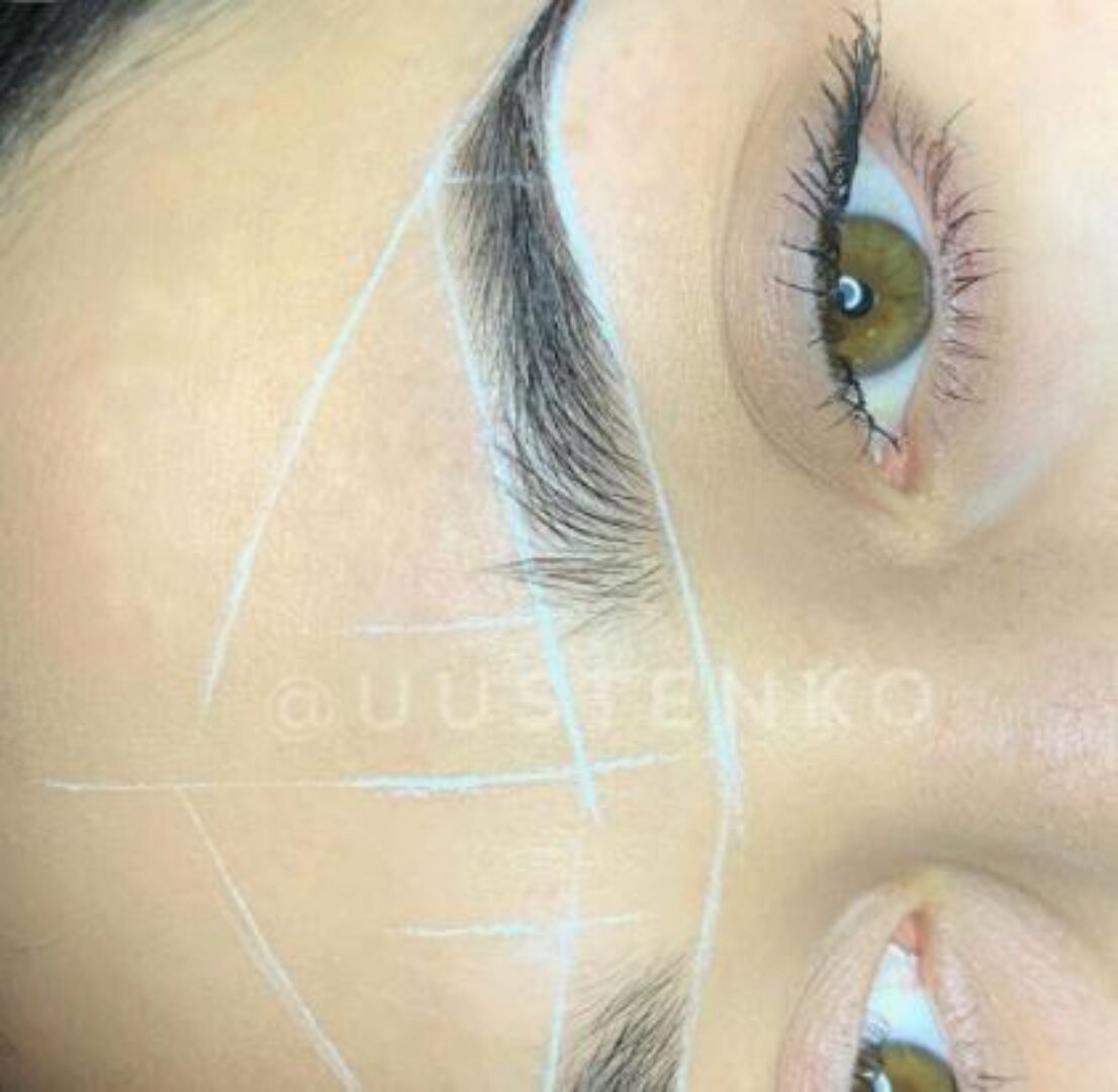 Брови лёжа, разметке быть (Анастасия Устенко)