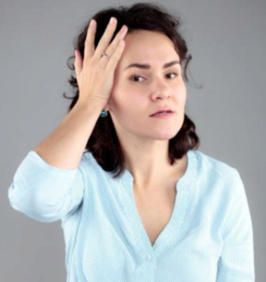 10 волшебных самомассажных приёмов для молодости лица (Аделия Чубасова)