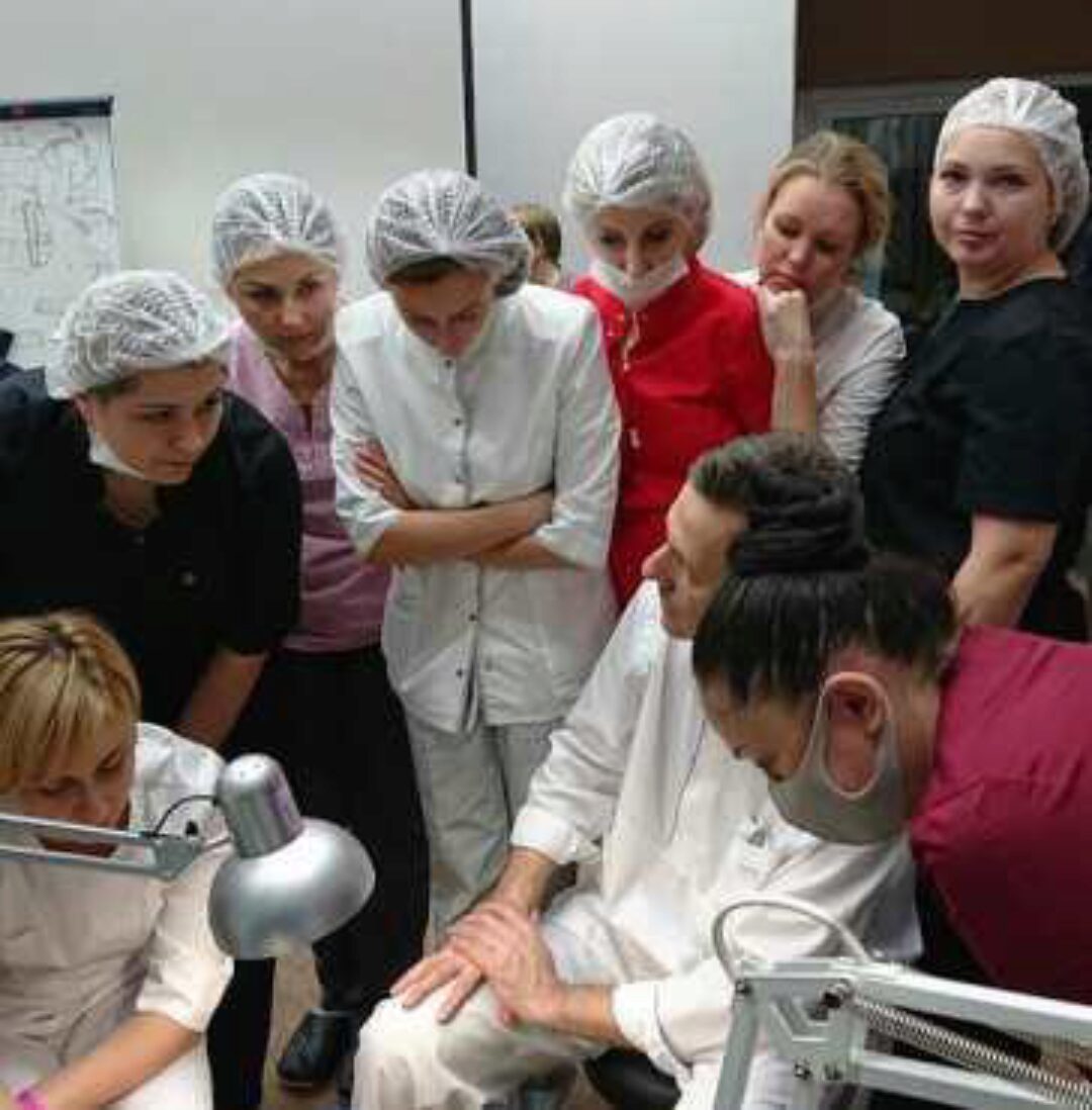 Подология. Негрибковые заболевания кожи и ногтей стоп (Игорь Пелогиевский)