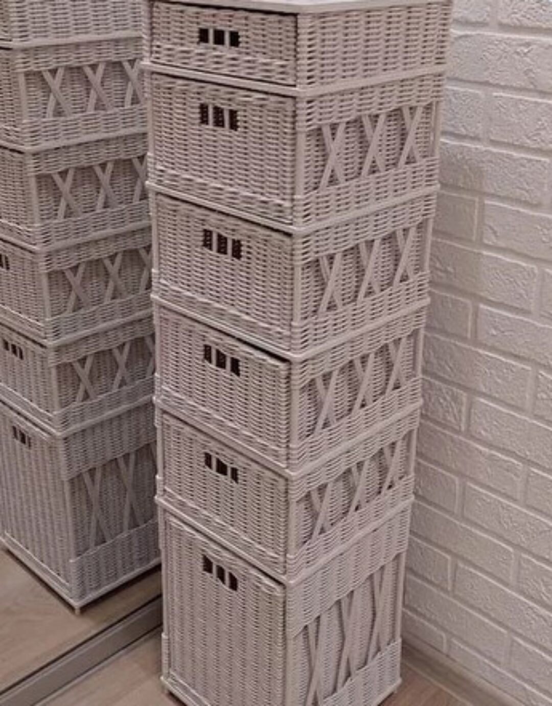 [Lozamaster] Этажерка-комод