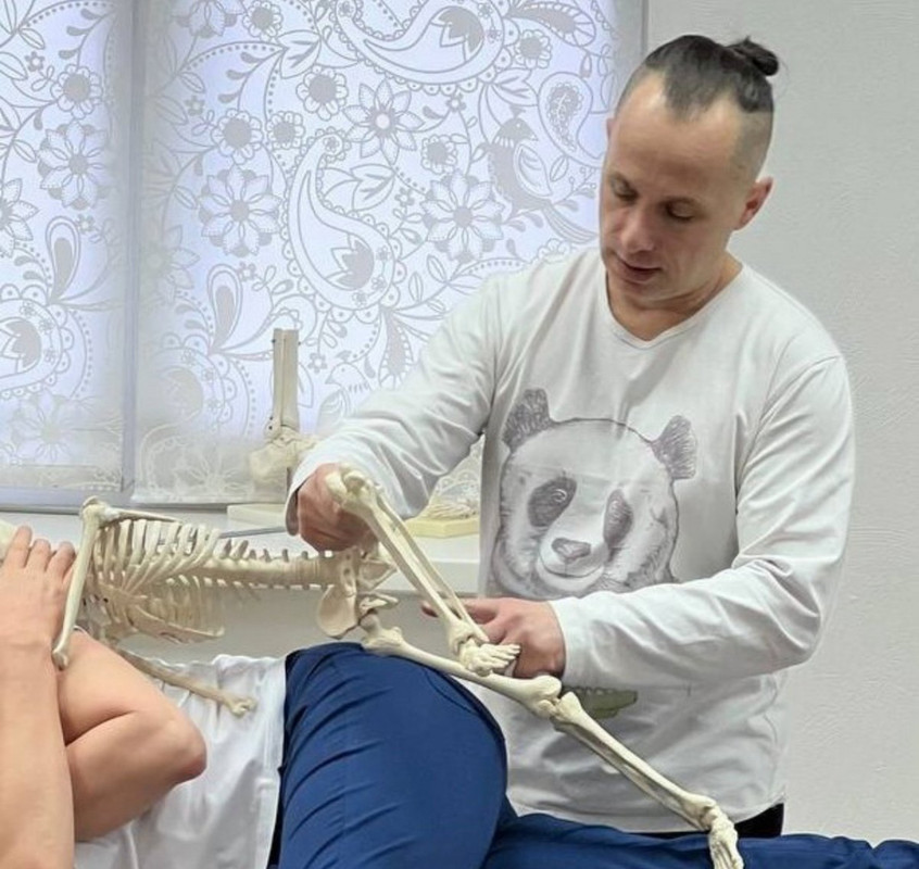 [Школа здоровья Веста] Паттерны черепа, связь с осанкой, постановкой стоп, формирование прикуса. 2023 (Михаил Перламонов)