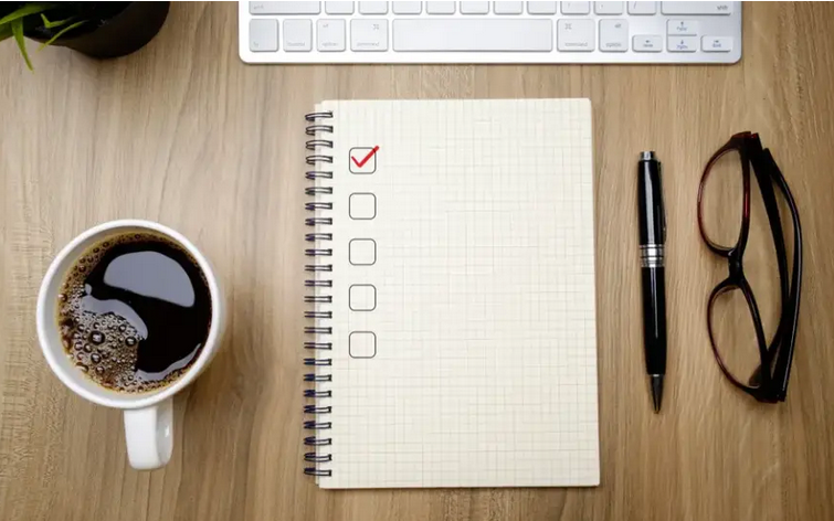 Как подготовить и выпустить учебное пособие: 5 слагаемых успеха (Марина Сабурова)