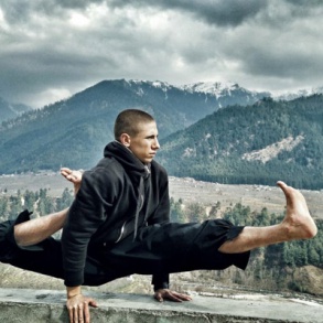 [dayoga] Универсальная йога. Гибкость, сила и баланс (Глеб Мазаев)